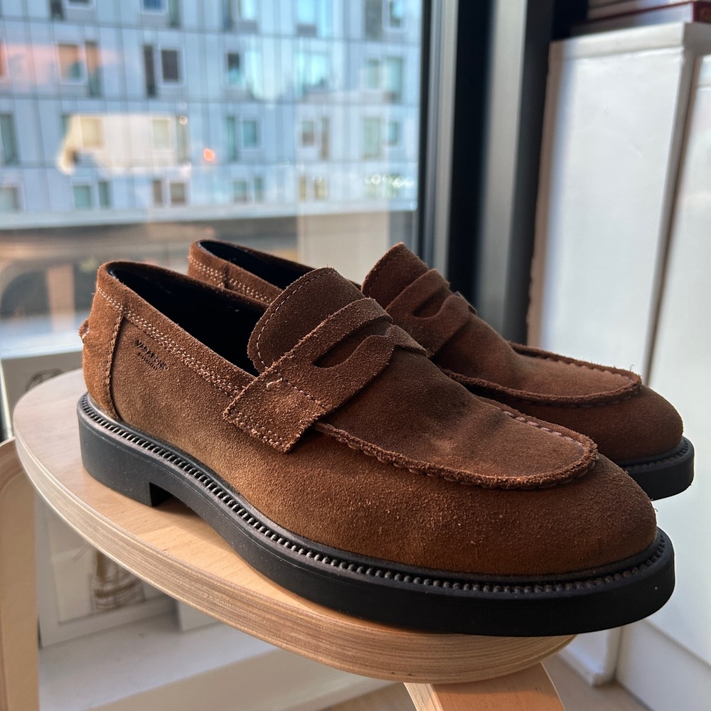 Vagabond Alex M Brown Suede Loafers, size 38 EU (US 7.5) Women’s